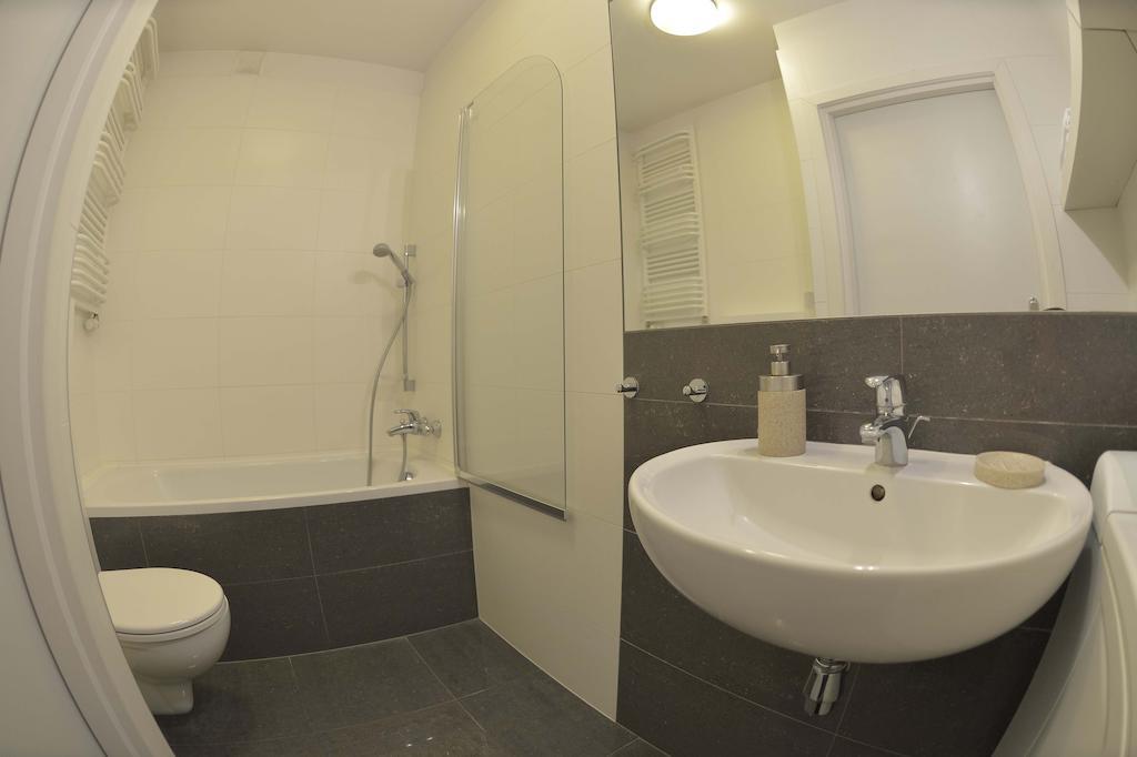 Apartamenty Karawela - Marina Primore Widok Na Morze Gdansk Room photo